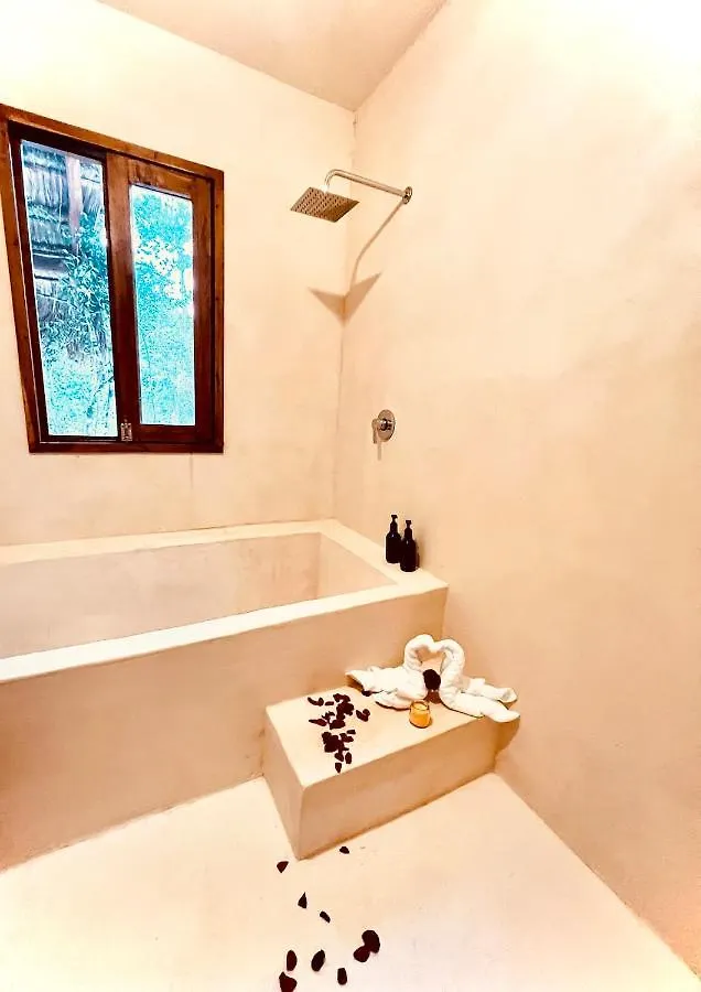 Lodge Tzunum Jade Tulum Pueblo