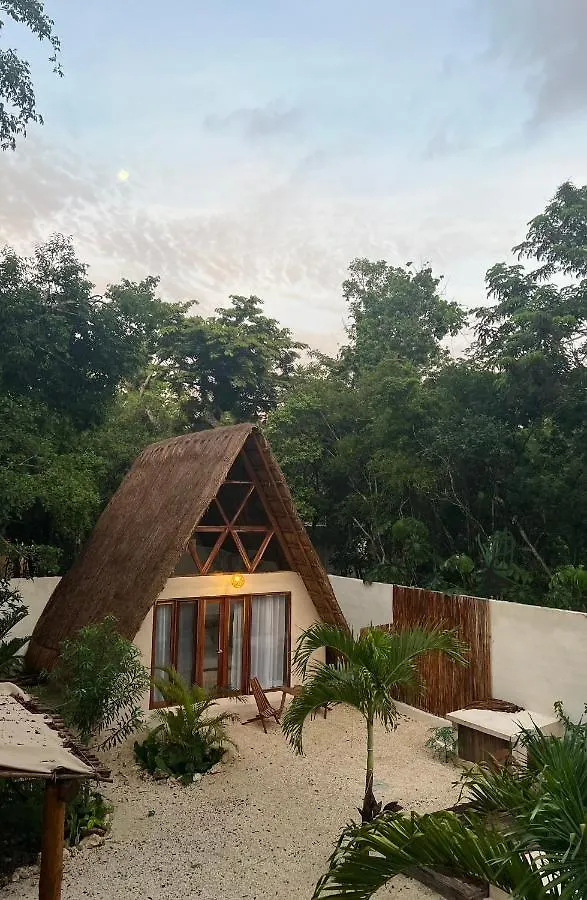 Lodge Tzunum Jade Tulum Pueblo