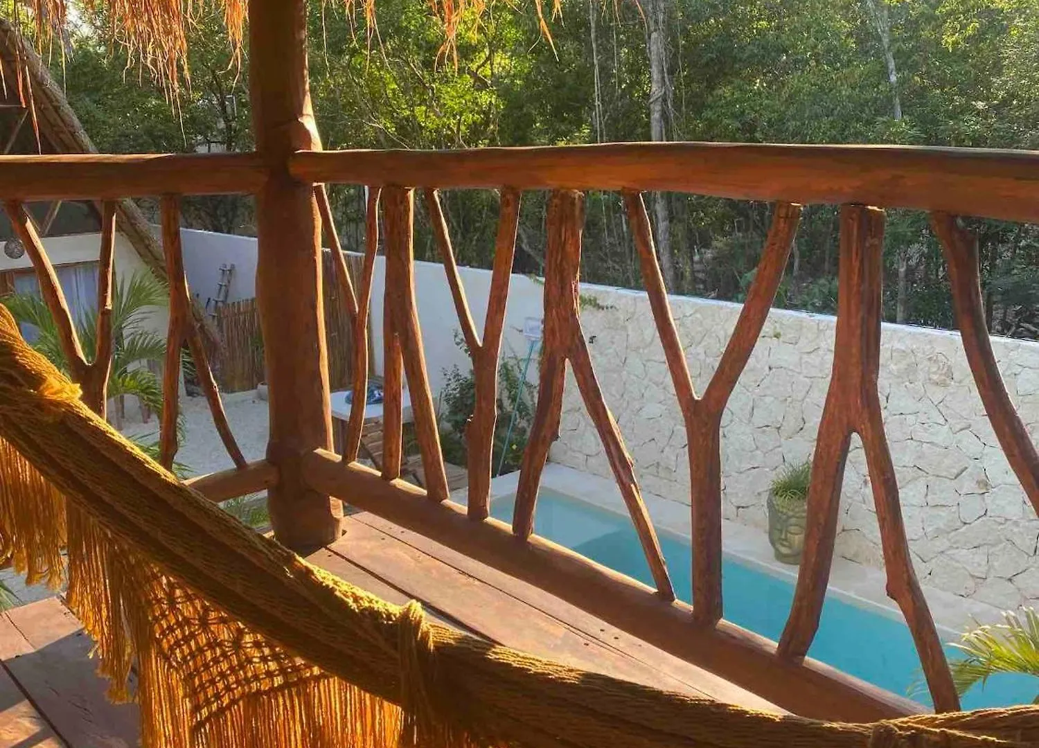 Lodge Tzunum Jade Tulum Pueblo Mexico